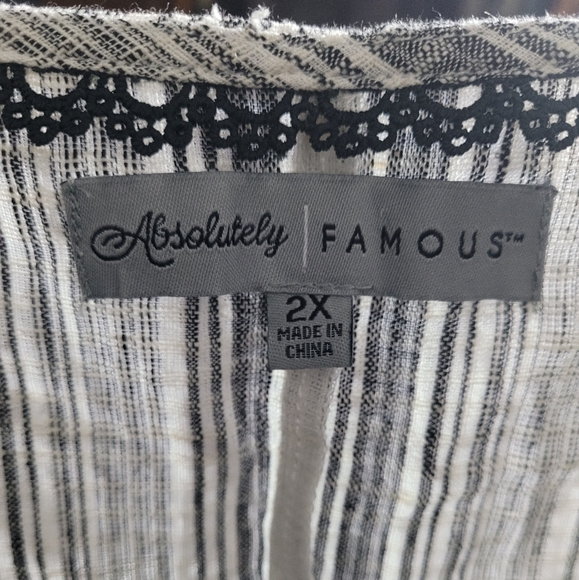 Absolutely famous blouse - Picture 5 of 5
